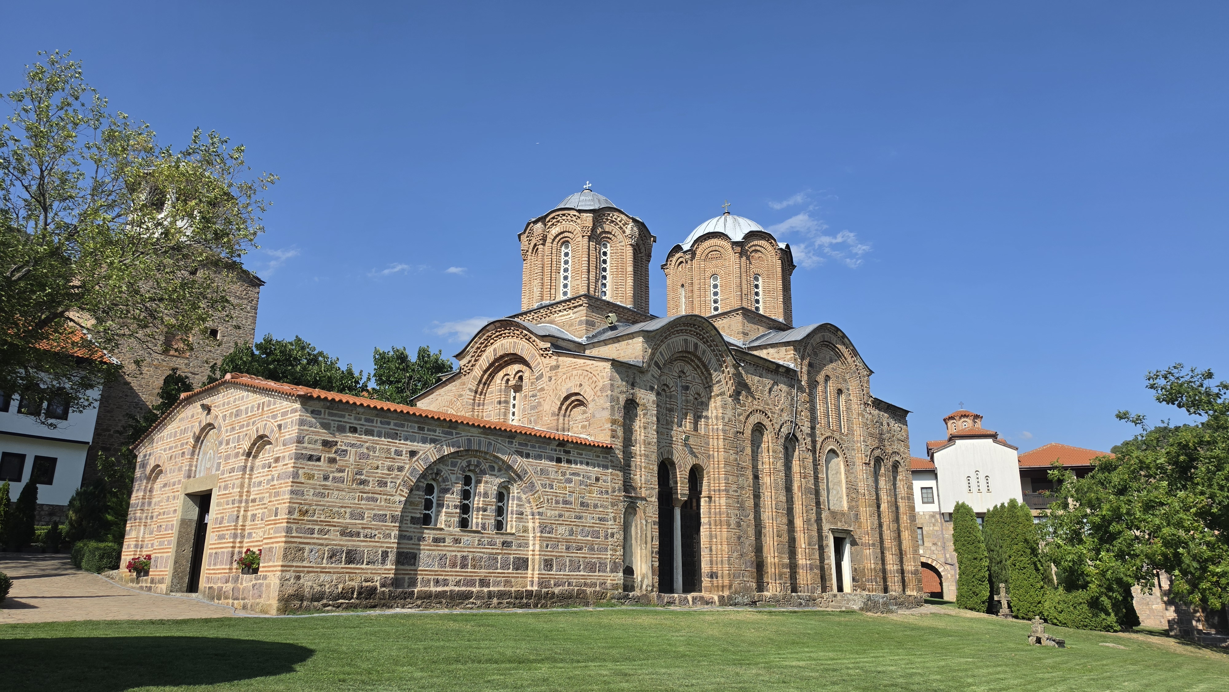Manastir Lesnovo